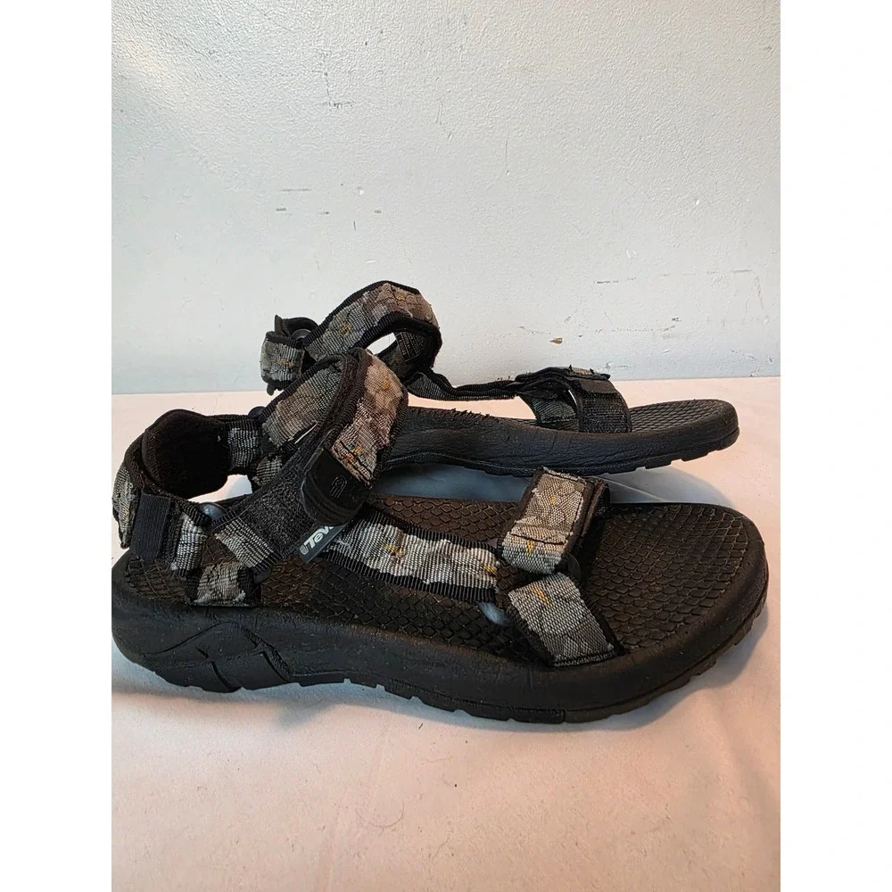 Teva Mens Hurricane XLT2 Sport Sandals Grey Black Geometric Pattern EU 40